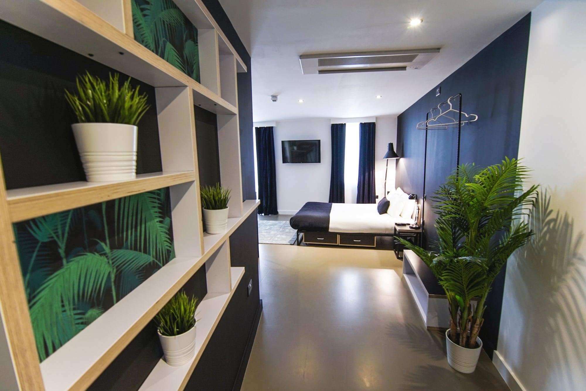 Kip Hotel Лондон Екстериор снимка